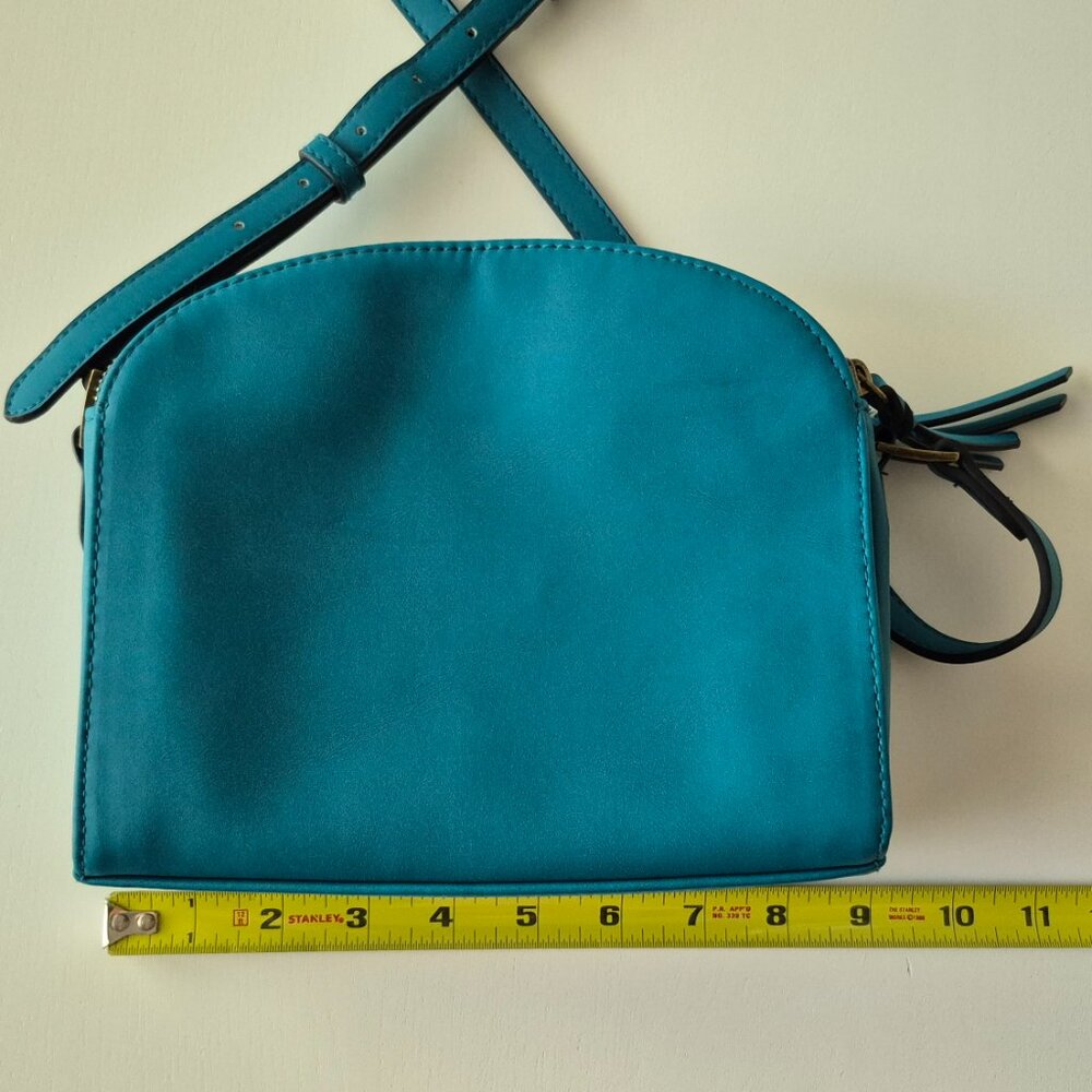 NWOT - Turquoise Cross Body Purse